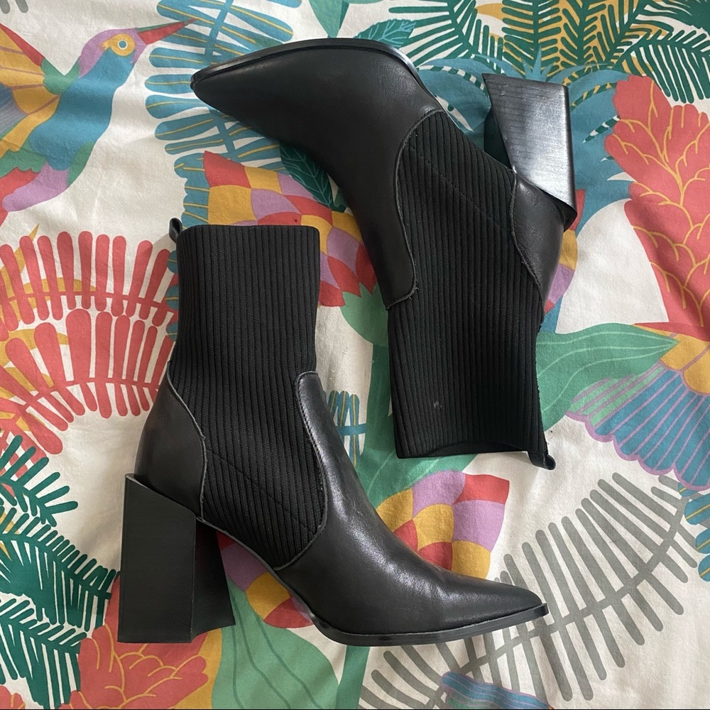 Steve Madden Tackle Black Leather Boots